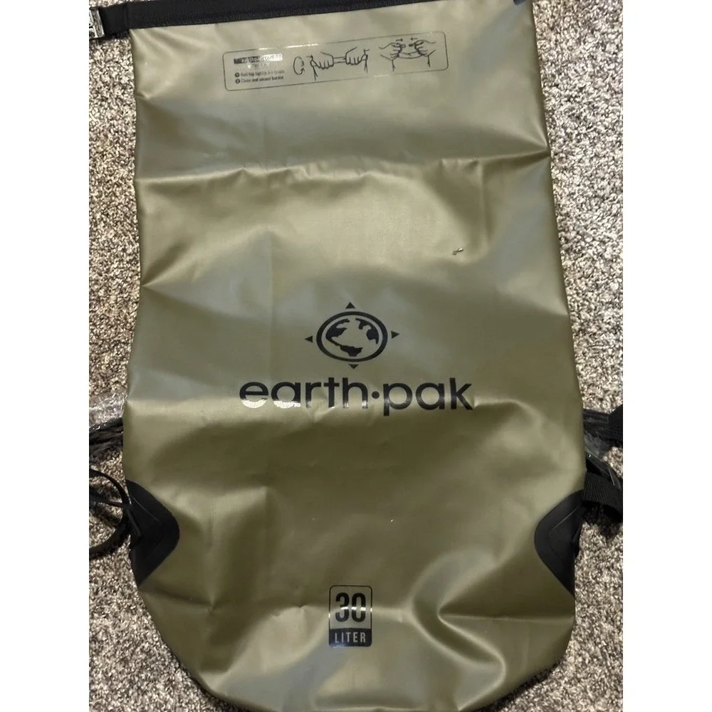 Earth Pak 30L Waterproof Dry Bag Backpack OD Green Roll-Top Hiking Kayak Bag New